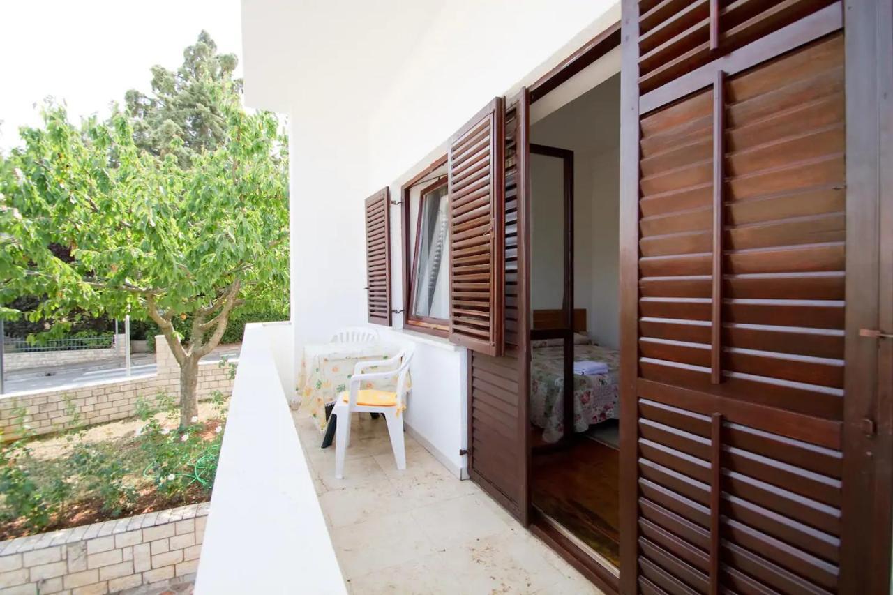 Laura'S Apartment Porec Exterior photo